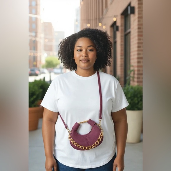 Burgundy Mini Bag with Chunky Chain - Picture 4 of 6